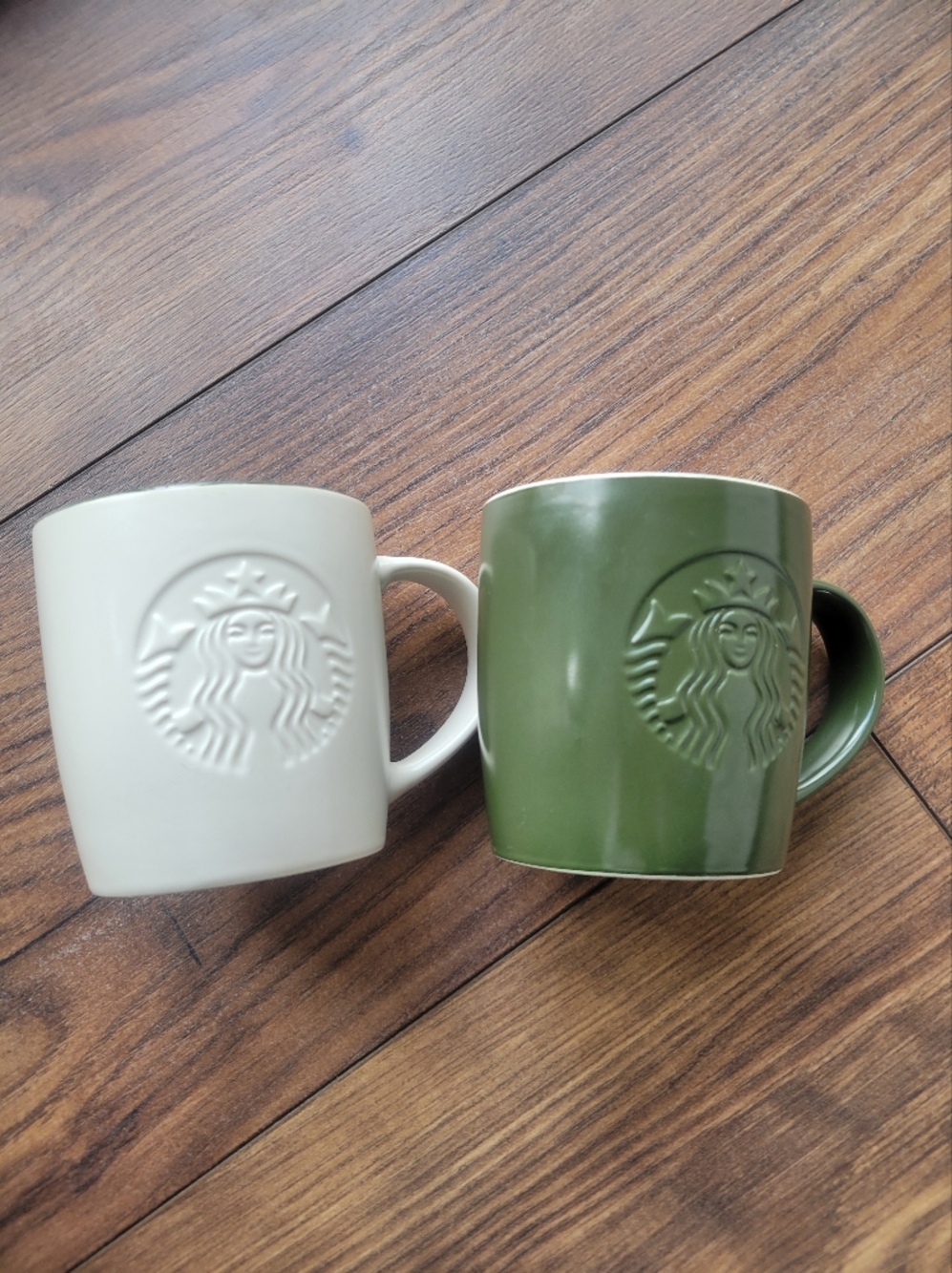 Set Of 2 STARBUCKS Barrel Mug White Green Matte Etched Mermaid Siren Mugs New